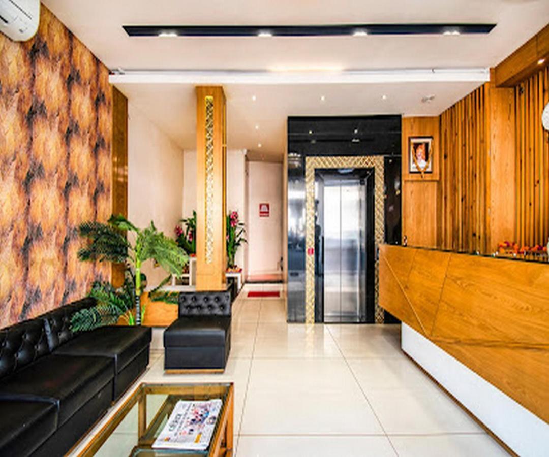 Cherrystay Kiran Inn Hotel Indore