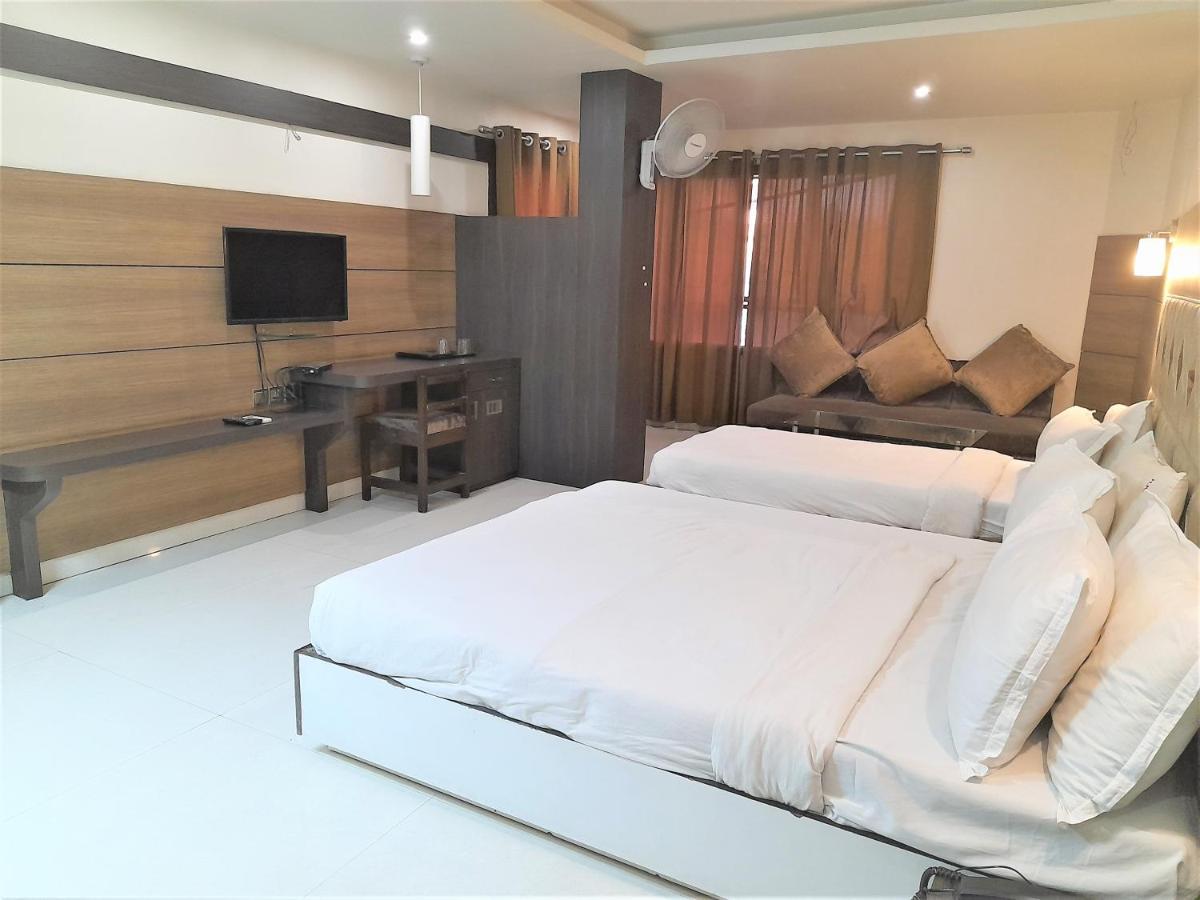 Cherrystay Kiran Inn Hotel Indore